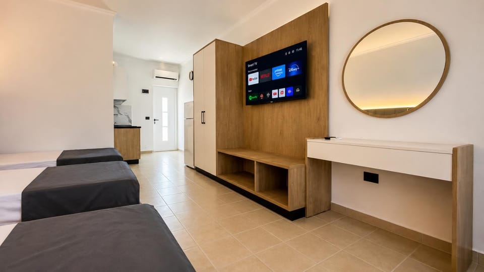 Hotel Marku Velipoj Apartment hotel in Montenegro