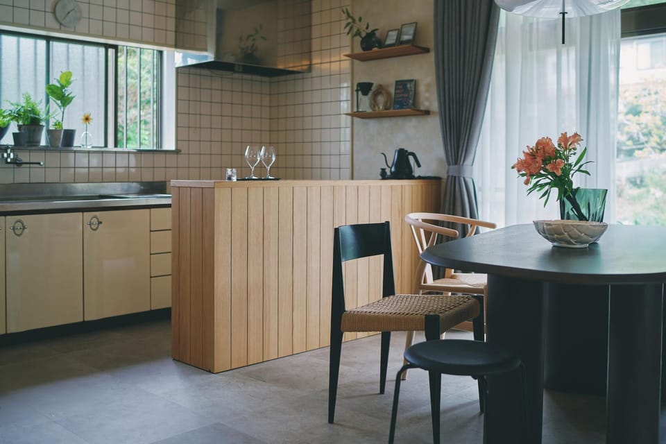 Kitchen or kitchenette