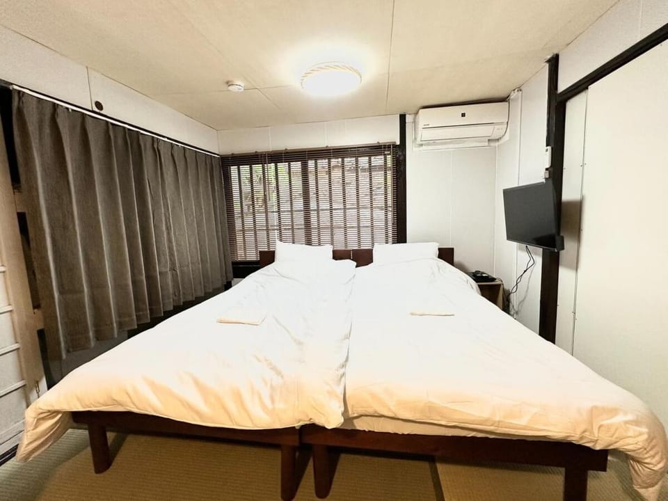 結莉の宿 高槻 Apartment in Osaka Prefecture