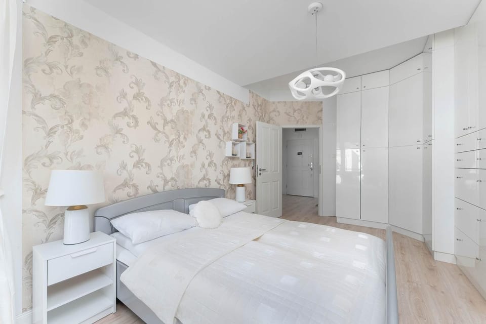 Bed, Bedroom, wardrobe