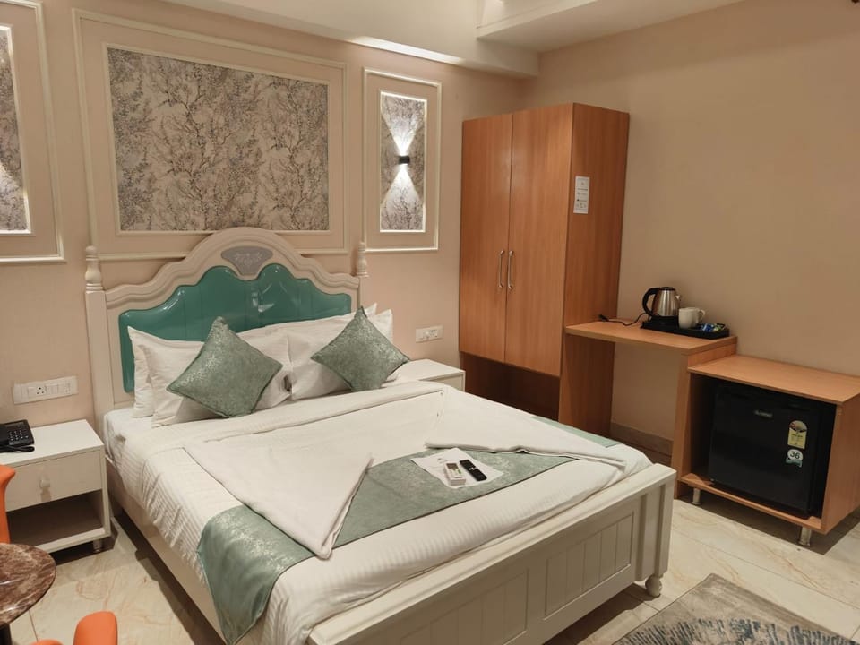 TV and multimedia, Bedroom