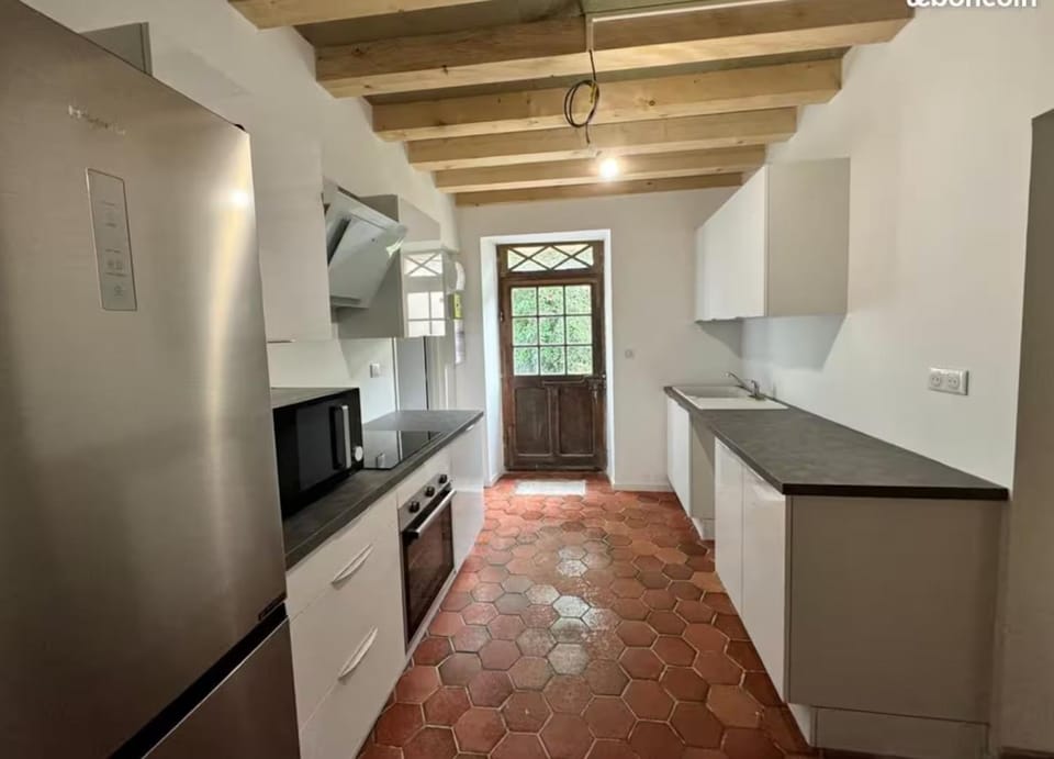 Jolie fermette rénovée toute équipée à 1h de Paris House in Bourgogne-Franche-Comté