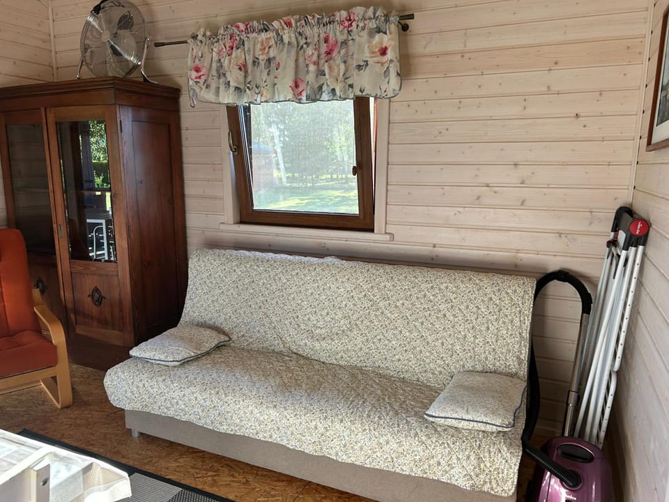 Living room, Photo of the whole room, Seating area