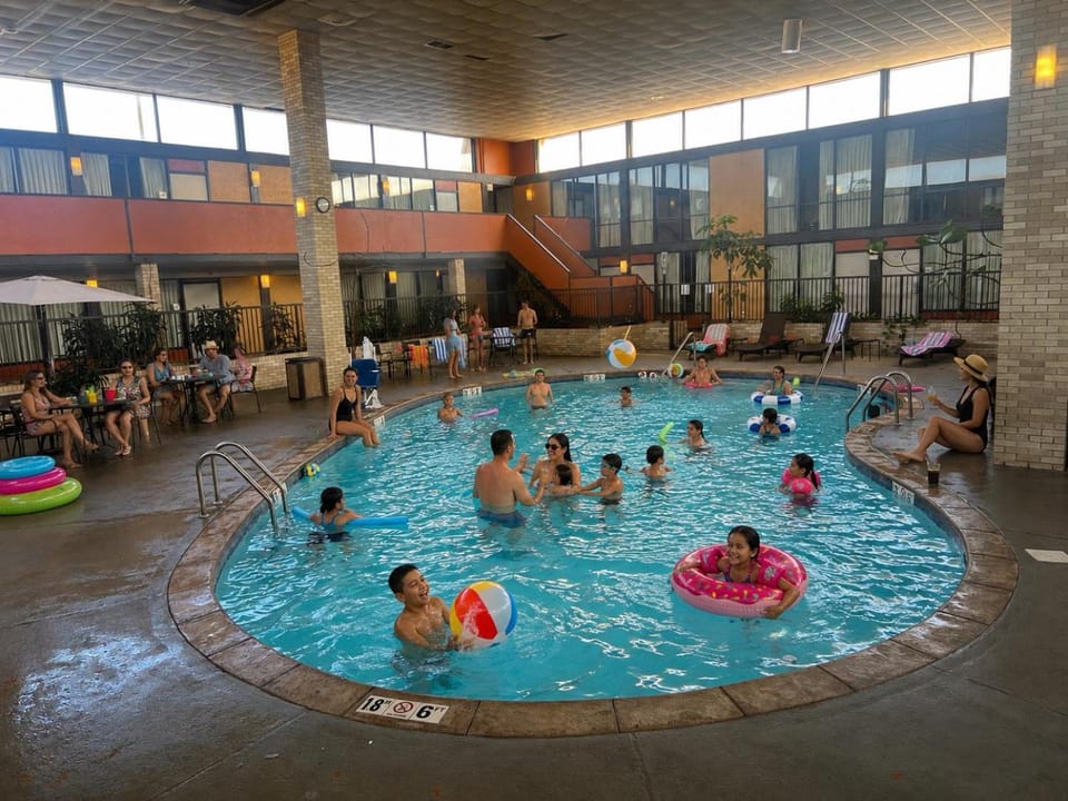 Citrus suites Oklahoma City ,Event Center, Indoor Pool, Arcade near Convention Center & Fair Ground Hotel in Oklahoma City