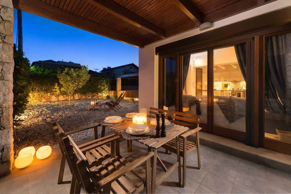 Garden, Balcony/Terrace, City view, Garden view