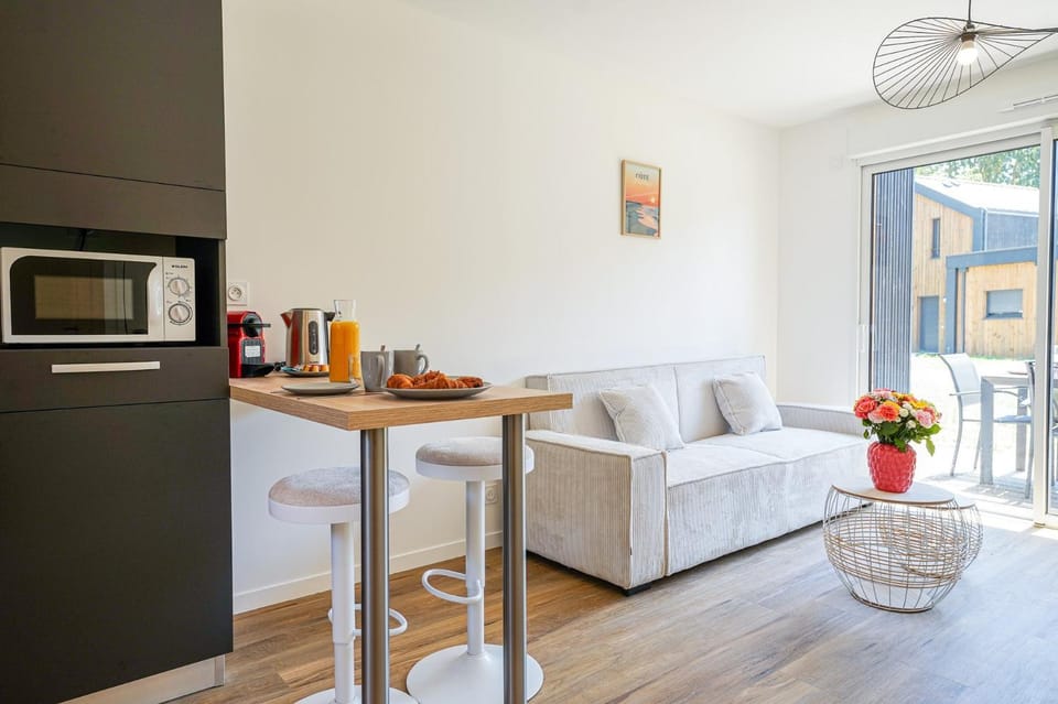 Cottage N°35, piscine commune, 1 chambre House in Pays de la Loire