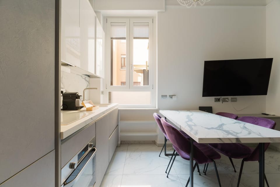 Centrale - Corso Buenos Aires Spazioso Bilocale Apartment in Milan