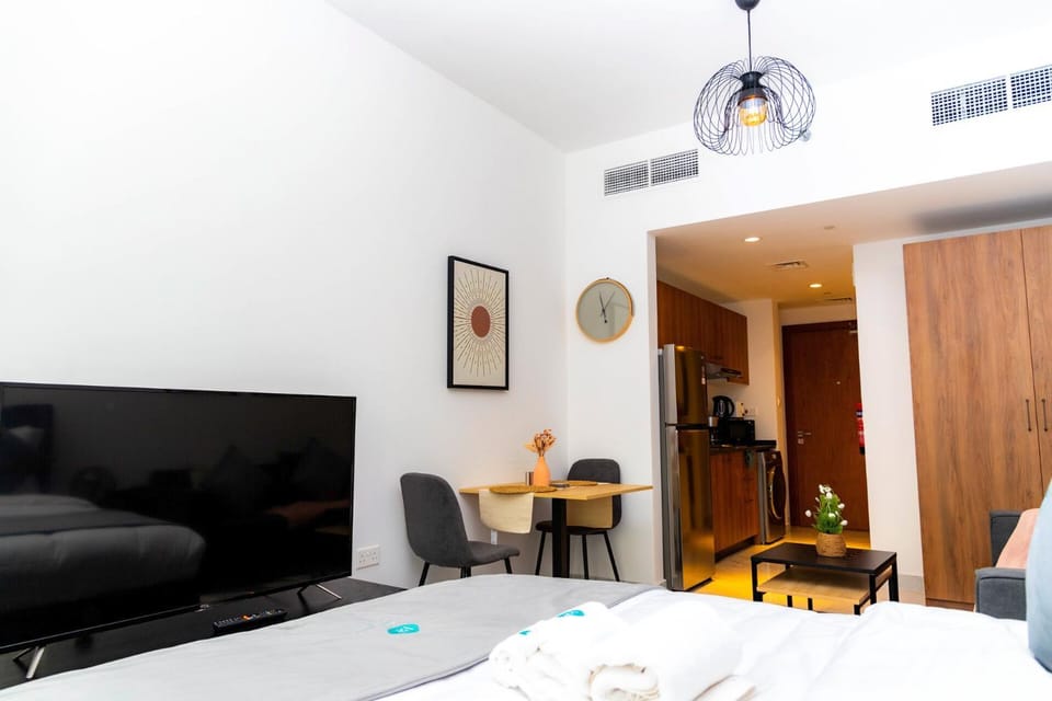 Bloomfields Studio In Oasis 1 - Masdar Apartment in Abu Dhabi