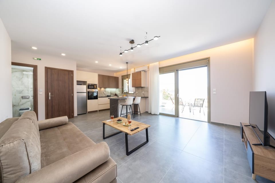 ELENI & MEMAS Luxury Apartments Kefalonia Apartment in Karavomylos