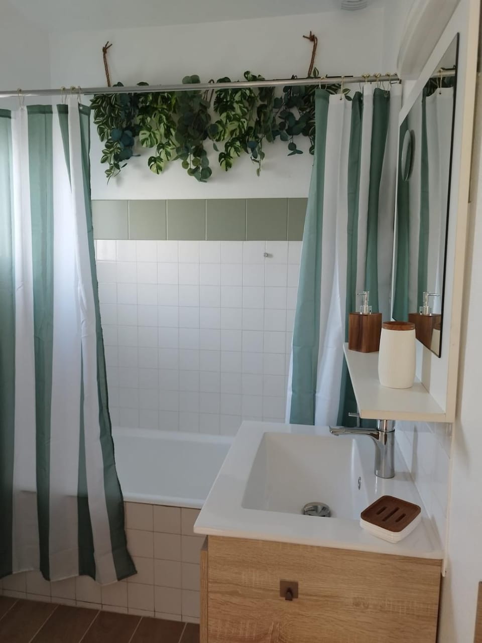 House with garden, parking, quick Nantes access House in Nantes