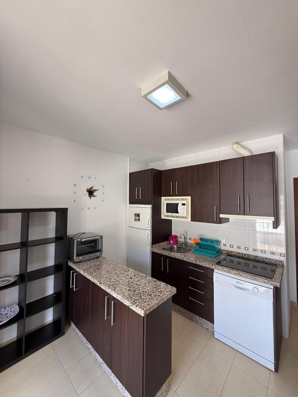 Kitchen or kitchenette, dishwasher, oven, pet friendly, stove