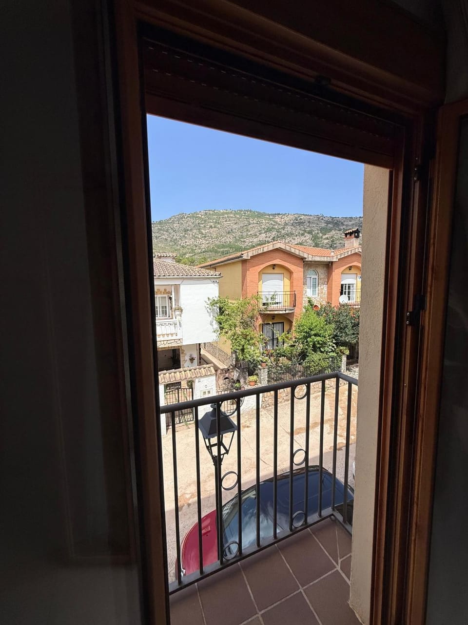 Natural landscape, View (from property/room), Balcony/Terrace, Dining area, Mountain view