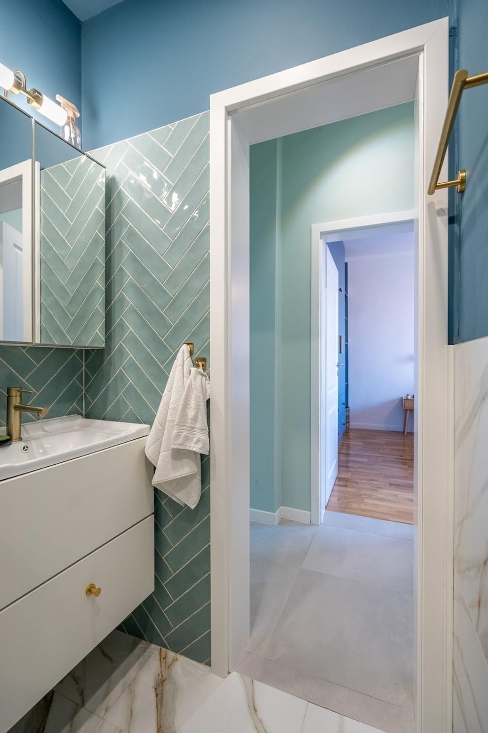 Sunlit Boutique 1 Bedroom Apartment in City Centre Apartment in Sofia