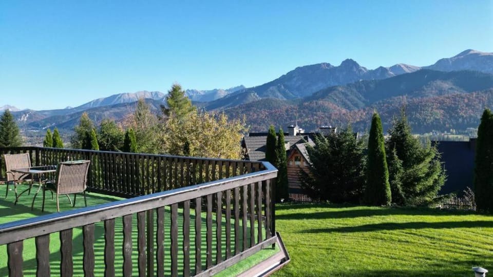 Spring, Natural landscape, Mountain view