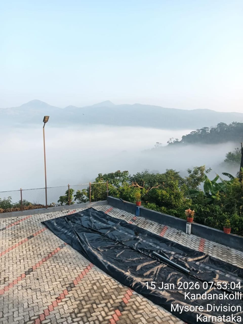 Coorg hill view estate stay Bed and Breakfast in Madikeri