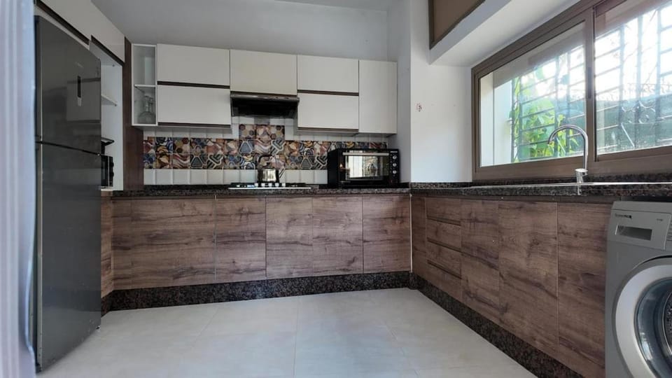 Private Farm Villa with Pool! 3 Houses! Villa in Rabat-Salé-Kénitra