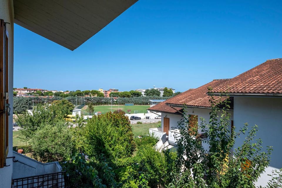 M371 - Marcelli, delizioso trilocale con terrazzo Apartment in Marcelli