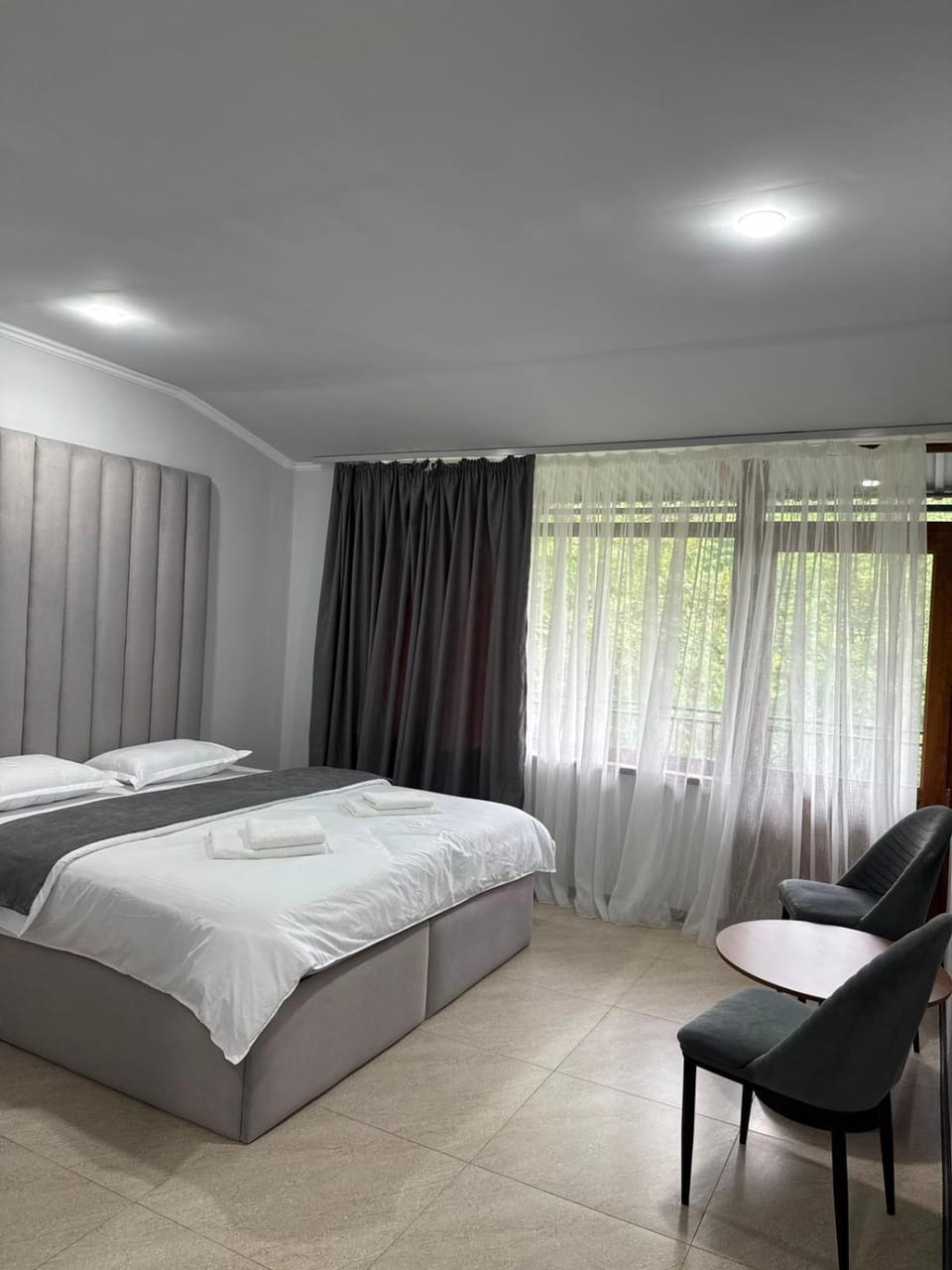 Ararat hotel Hotel in Armenia