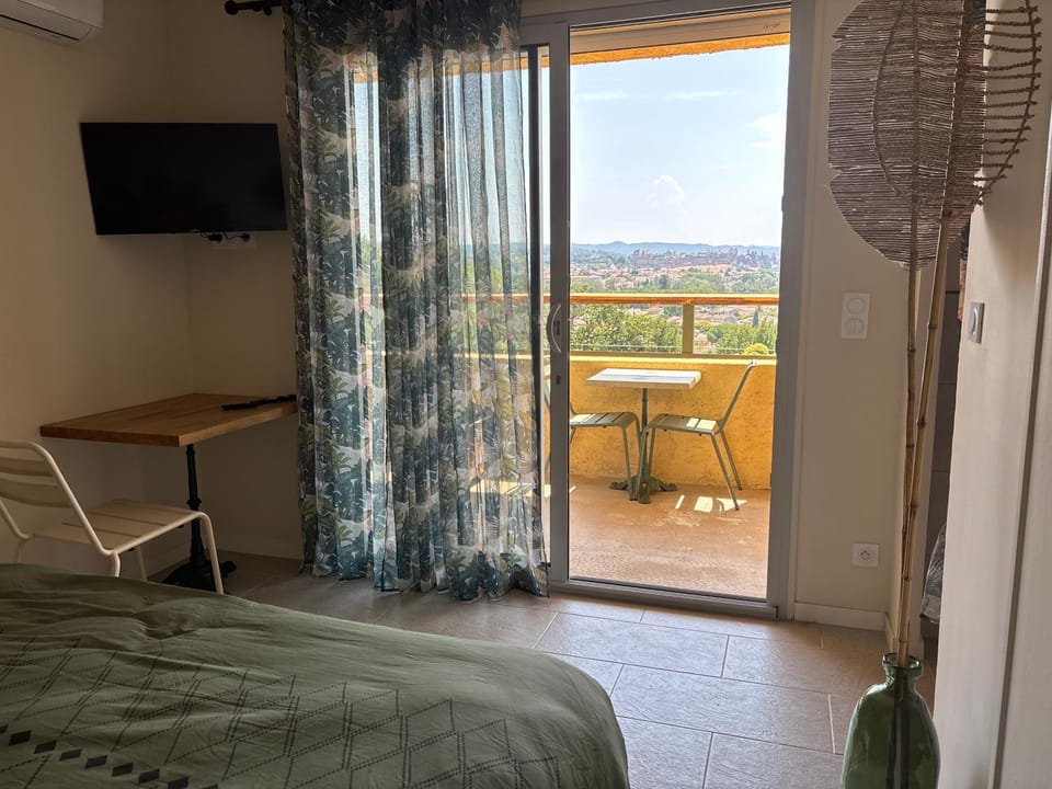 Inn Love with Carcassonne Bed and Breakfast in Carcassonne