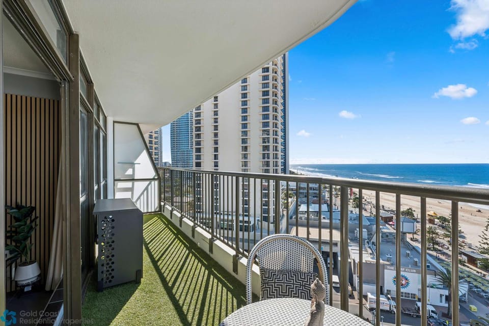 Surfers International 1 Bedroom Ocean - Hosted by Gold Coast Holiday Stays Apartment in Surfers Paradise