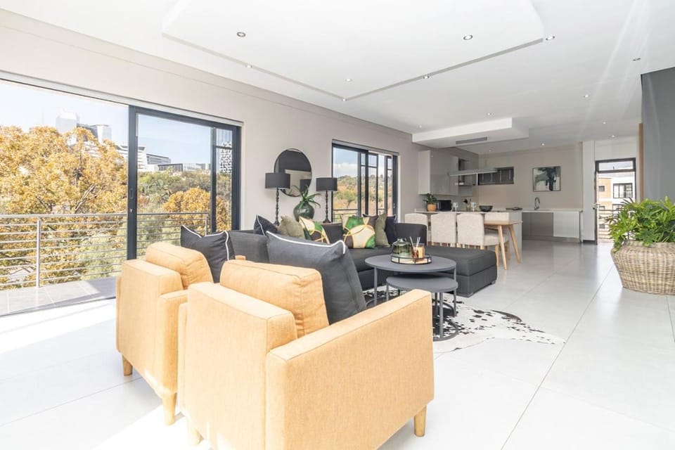On Top of the World - Presidential Suite Apartment in Sandton