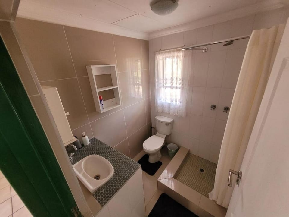 Affordable 2 Bedroom Bushveld Escape Apartment in South Africa