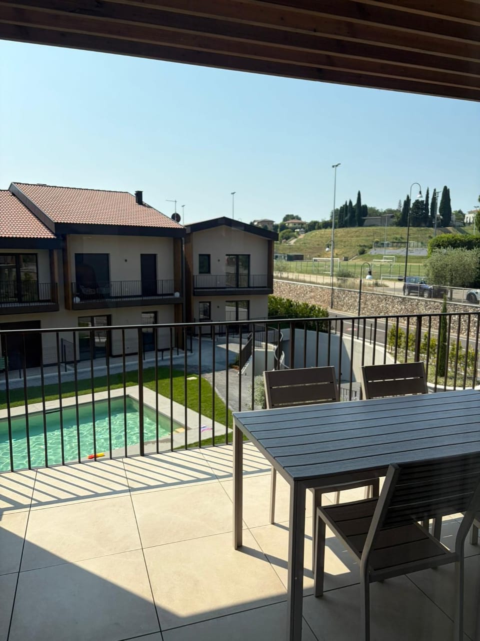 View (from property/room), Balcony/Terrace, Dining area, Pool view, Swimming pool