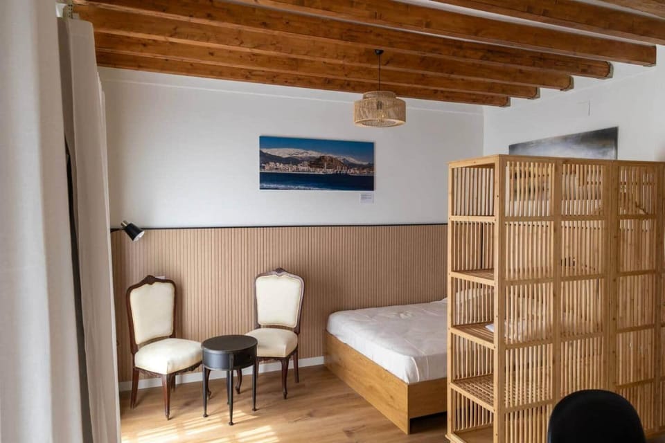 Apartamento Suite-Studio 6 Teatro24 Apartment in Alicante