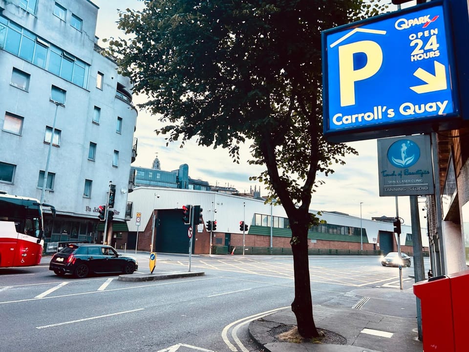 Kalpana hospitality Apartment in Cork City