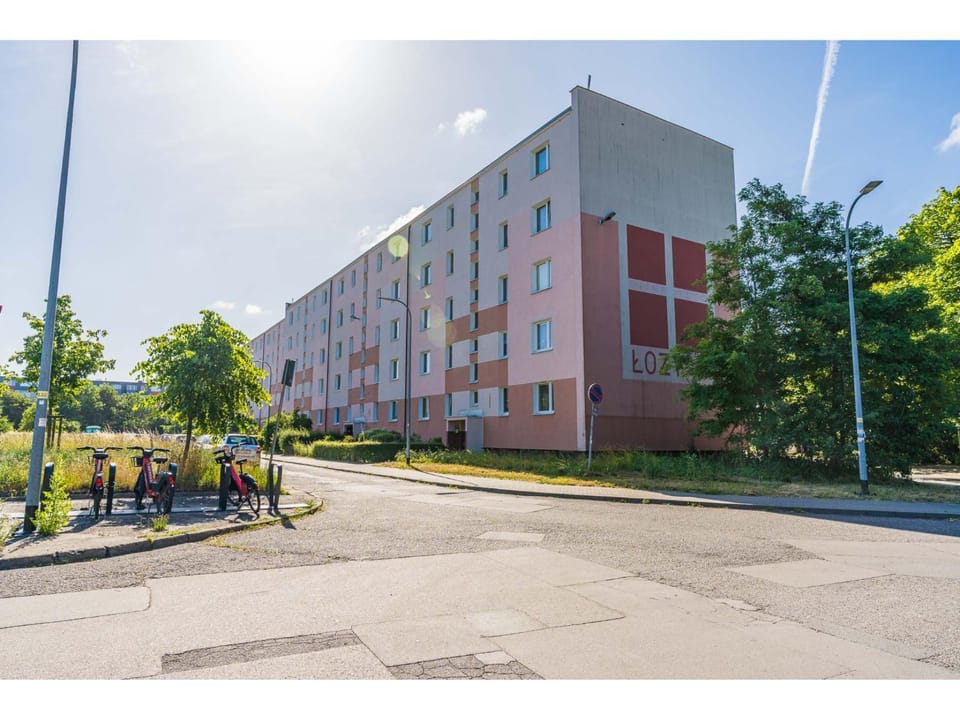 Laguna Apartment - 1 km to Baltic Sea & 15 Minutes to Gdańsk Old Town Apartment in Gdansk