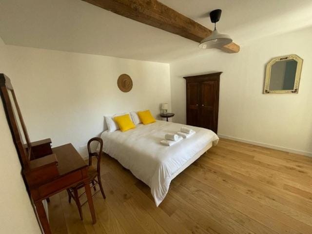 Le Lodge des Loges - Grand Gîte 13 personnes 5 chambres au coeur du Beaujolais House in Auvergne-Rhône-Alpes