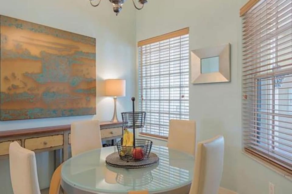 Two Bedroom Penthouse with Private Terrace in Bayfront Apartment in Naples
