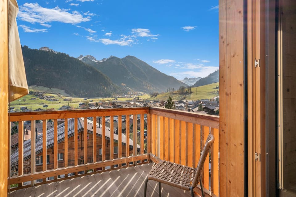 View (from property/room), Balcony/Terrace
