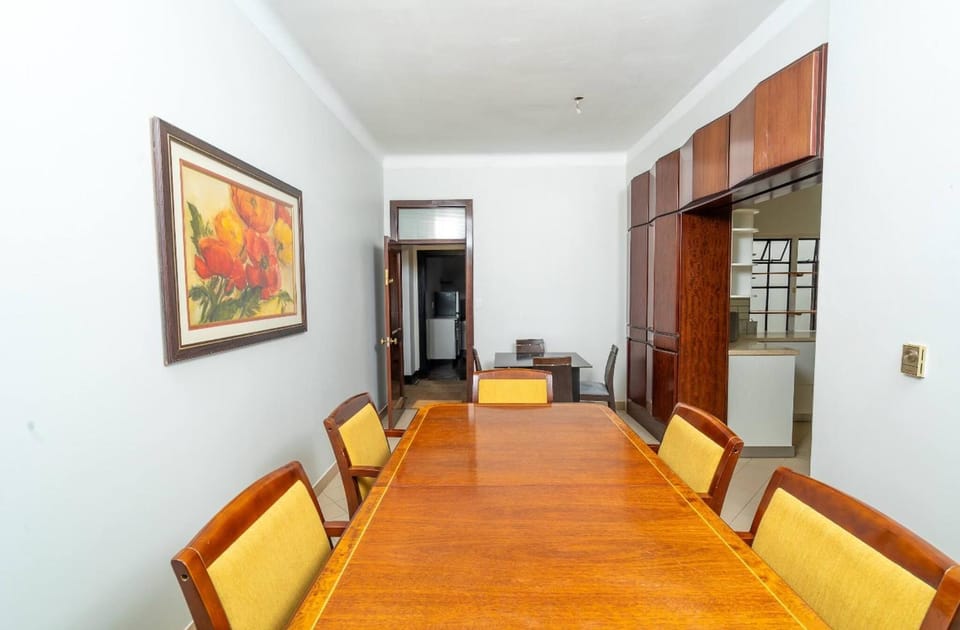Decorative detail, Dining area