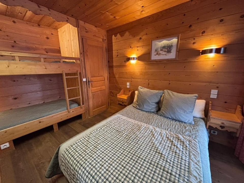 La Chambre Chez Marion 4 personnes Bed and Breakfast in Notre-Dame-de-Bellecombe