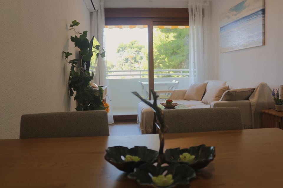 Renovated Oceanfront Apartment Apartment in Alcossebre