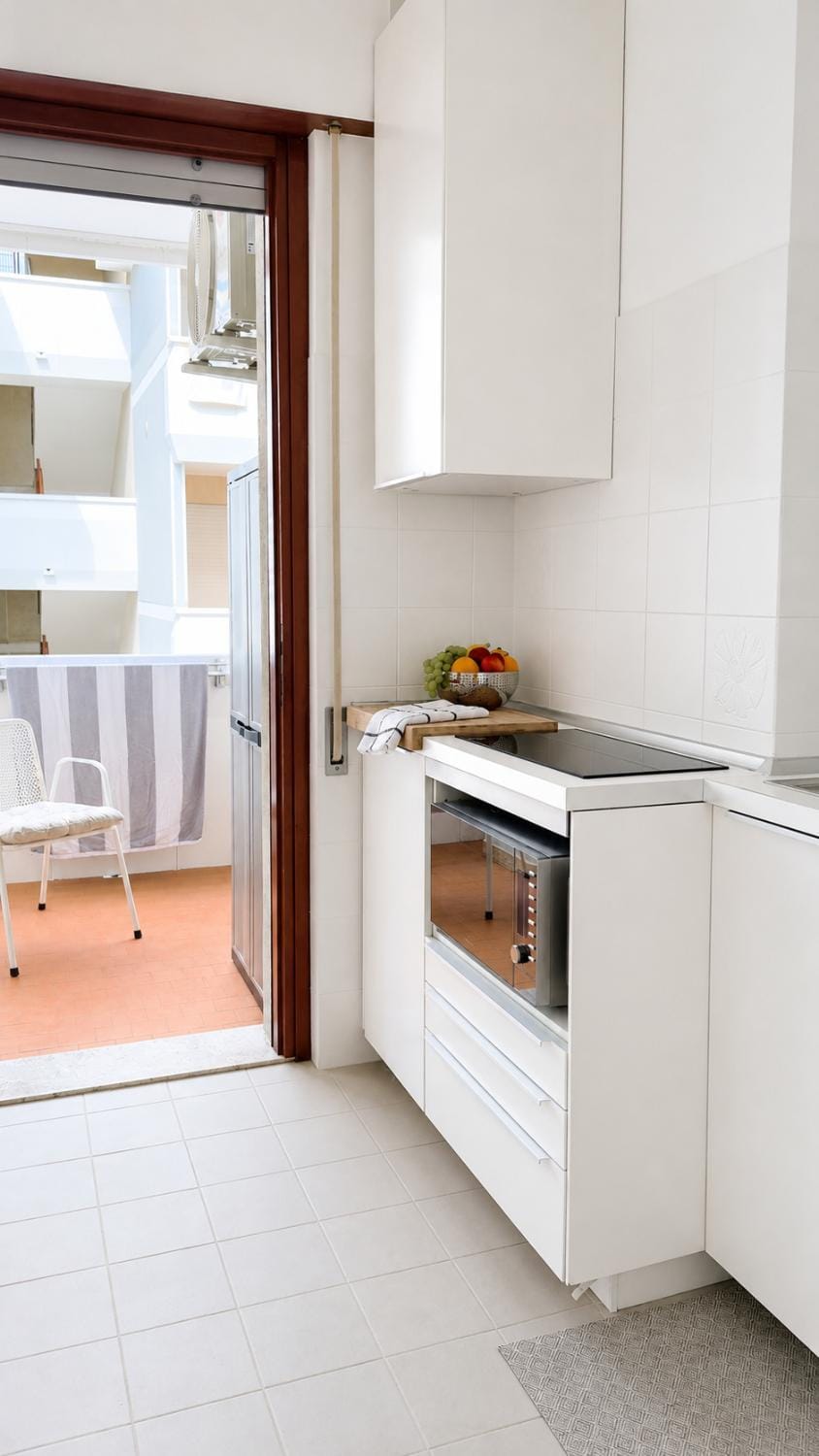 Kitchen or kitchenette, kitchen
