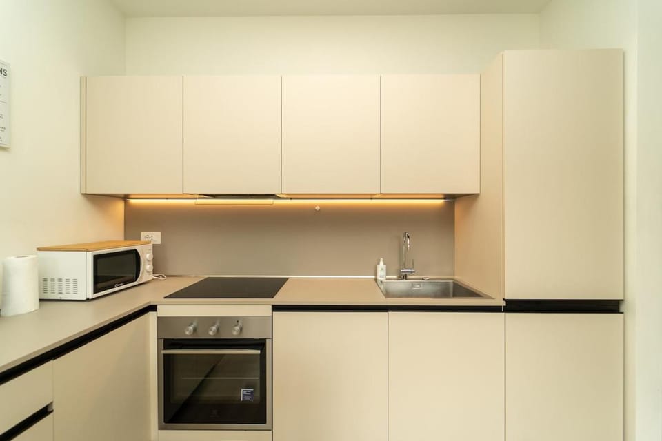 ImmobiliaRent Santa Sofia Apartment B Apartment in Milan