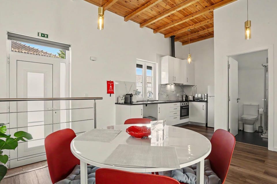 Property building, Kitchen or kitchenette, Living room