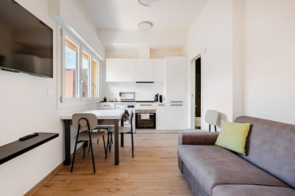 Sauro House, Grande Terrazza in Centro Storico Apartment in Bologna