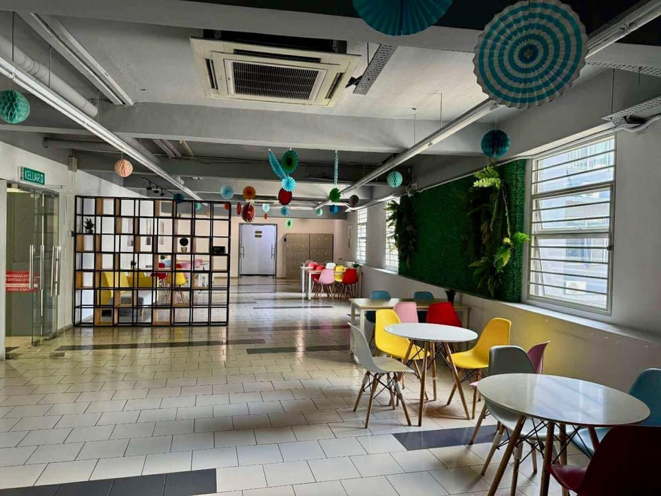 Communal lounge/ TV room, Seating area
