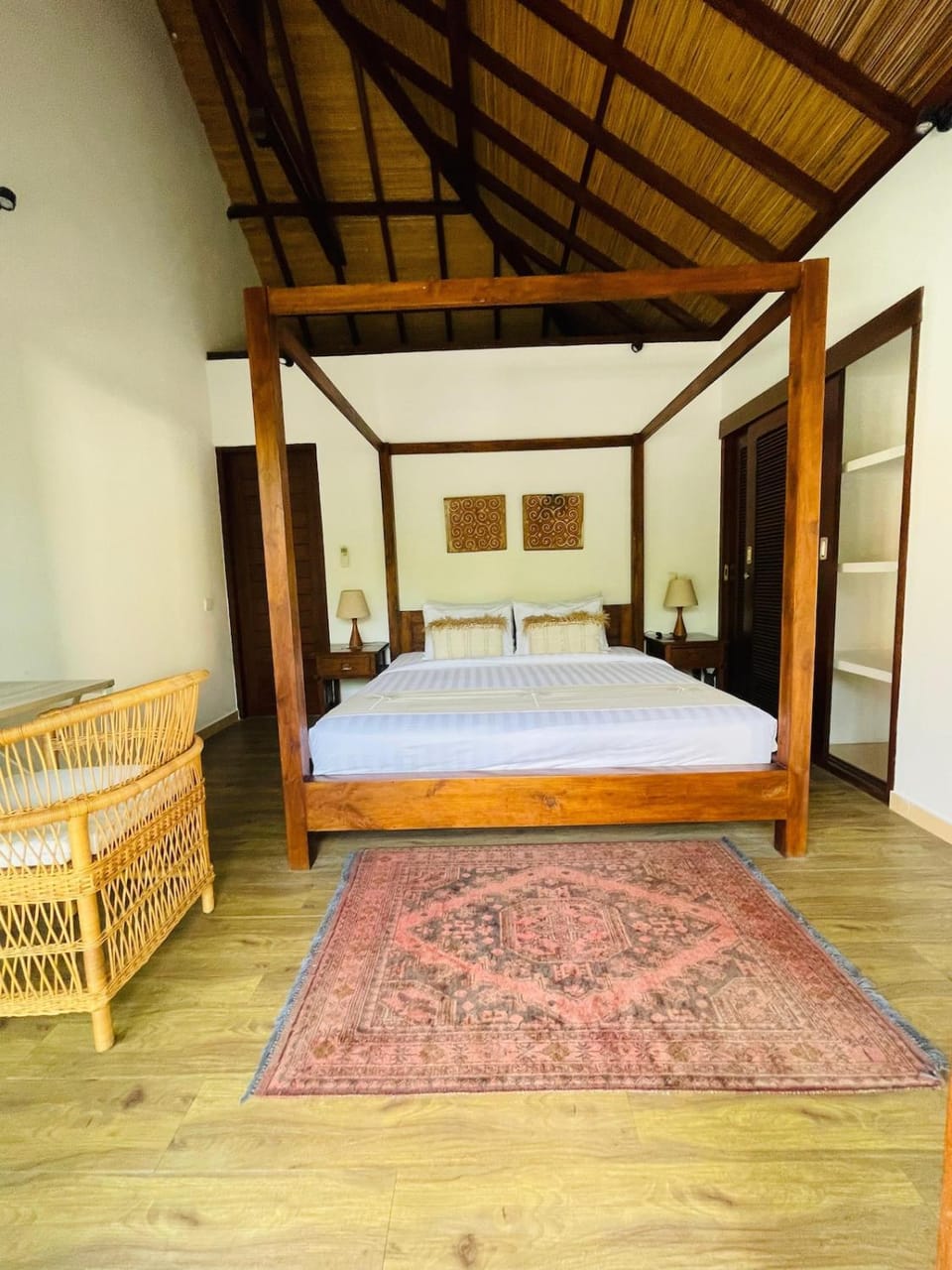 Spacious 3BR Villa with Large Pool in Canggu Villa in North Kuta