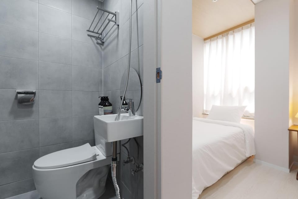 Andante stay 205 Hostel in Seoul
