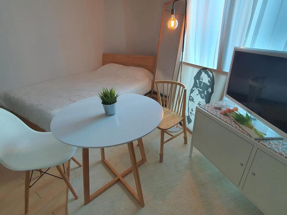 cozy one hongdae Apartment in Seoul