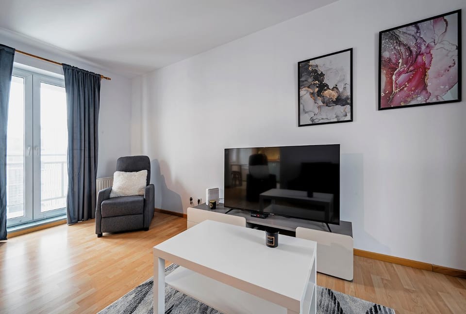 TV and multimedia, Seating area