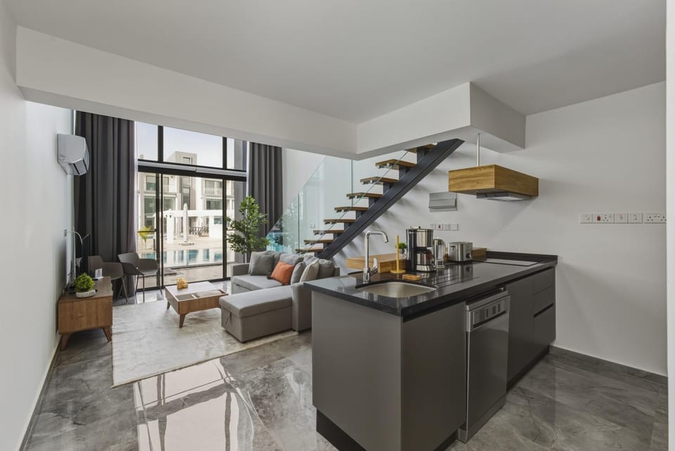 Kitchen or kitchenette, Living room, Seating area