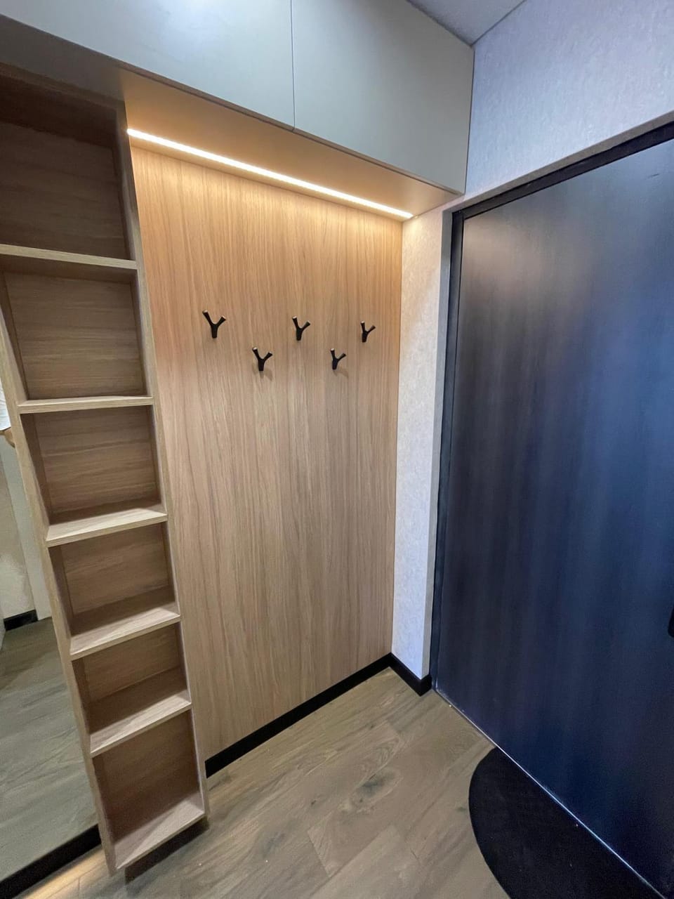 Blue Sky Tower Apartment in Batumi