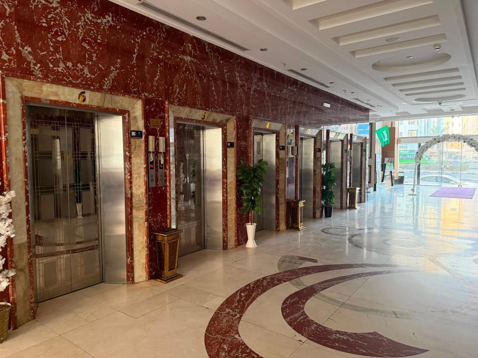 elevator