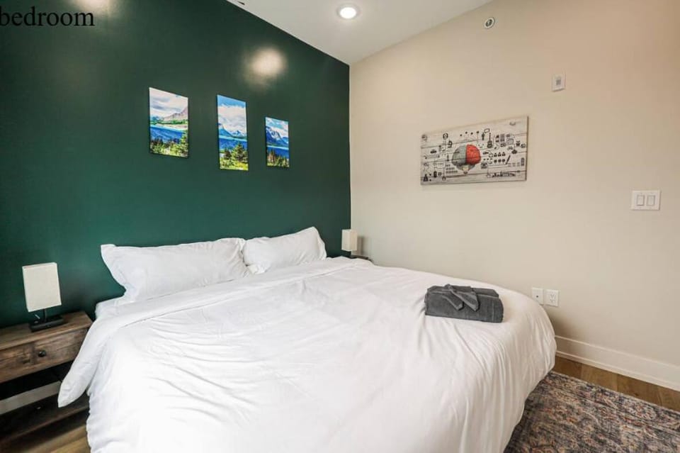 Central 1BR1BAKing BedWiFiWD Apartment in Philadelphia