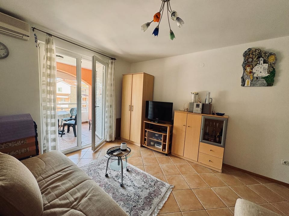 Njaro del Mar 21 Studio Apartment in Budva Municipality